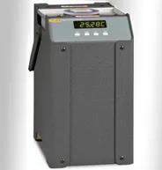 微型恒温槽进行校准